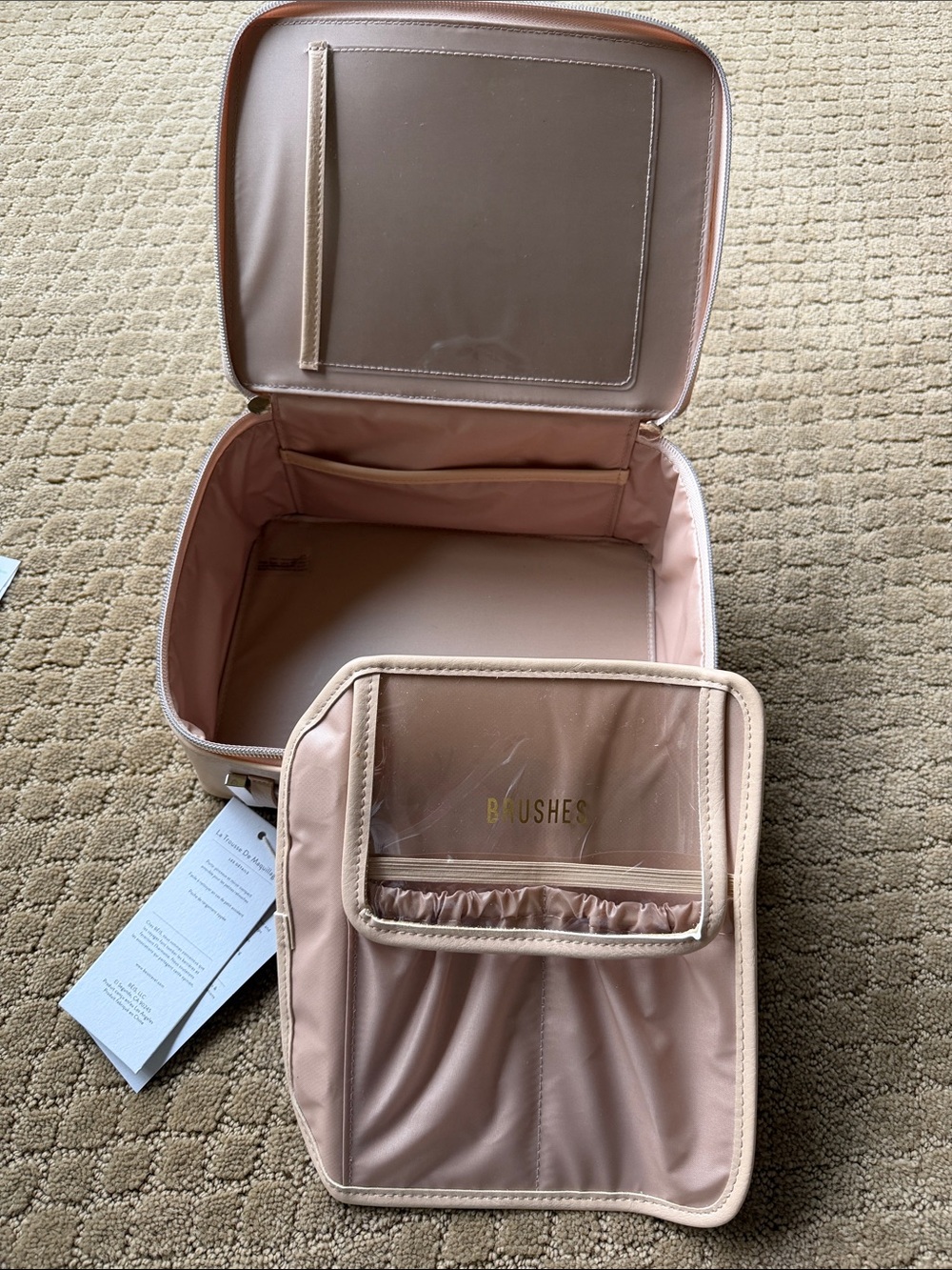Beis Makeup Case NWT - Picture 2 of 7
